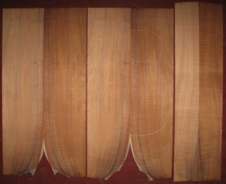 6-pc Koa OM/Dreadnought 4A $585
(4) top-back plates 8" x 31-3/4" (tapers as shown)
(2) side plates 4-1/2" x 33-1/2"
Air dried since 2015, 15-1/4" OM pattern shown, tight fiddleback curl; bright honey-brown color, straight-vertical grain.
set #170-1177 6-pc Koa OM/Dreadnought 4A $585
(4) top-back plates 8" x 31-3/4" (tapers as shown)
(2) side plates 4-1/2" x 33-1/2"
Air dried since 2015, 15-1/4" OM pattern shown, tight fiddleback curl; bright honey-brown color, straight-vertical grain.
set #170-1177