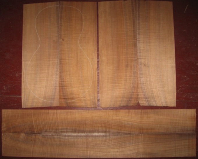 6-pc Koa Parlor/0 4A $375
(4) top-back plates 7-1/8" x 20"
(2) side plates 4-3/8" x 36-1/2"
Air dried since 2015, 12-1/2" parlor pattern shown; strong fiddleback and vertical grain.
set #170-1180 6-pc Koa Parlor/0 4A $375
(4) top-back plates 7-1/8" x 20"
(2) side plates 4-3/8" x 36-1/2"
Air dried since 2015, 12-1/2" parlor pattern shown; strong fiddleback and vertical grain.
set #170-1180