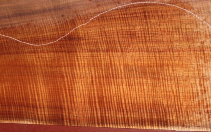 closeup, wetted
set #118-1419
Planning an all-koa body? Add a consecutive-cut matching top for an extra $250. closeup, wetted
set #118-1419
Planning an all-koa body? Add a consecutive-cut matching top for an extra $250.