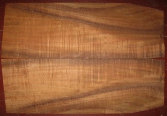Koa Electric/Bass Top AAA $60
(2) top plates 8" x 23-1/2"
Air dried since 2006, sanded to .110" thickness with 80-grit (discounted accordingly), 13" electric pattern shown, good color and flame.
set #138-1064