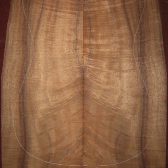 Koa Electric/Bass Top 4A $190
(2) top plates 7-1/2" x 23-1/2" (taper to 6" width)
Air dried since 2006, .220" thickness, 13" x 18-1/2" pattern shown, premium color, flame.
set #138-1435