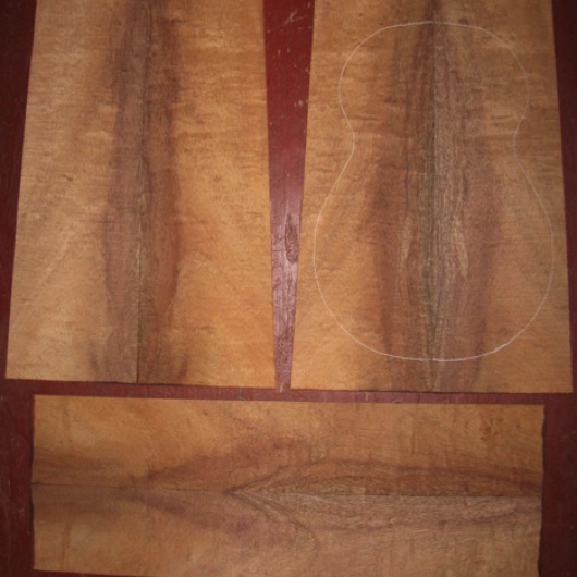Koa Concert 'Ukulele AAA $75
(4) top-back plates 4-1/2" x 13" (to 3-7/8")
(2) side plates 3" x 17"
Air dried since 2006, off quarter to enhance strong quilt-flame.
set #137-1126 Koa Concert 'Ukulele AAA $75
(4) top-back plates 4-1/2" x 13" (to 3-7/8")
(2) side plates 3" x 17"
Air dried since 2006, off quarter to enhance strong quilt-flame.
set #137-1126