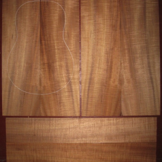 Koa Tenor Ukulele AAA+ $175
(4) top-back plates 5" x 15-3/4"
(2) side plates 3-1/4" x 19-1/2"
Air dried since 2016, tenor pattern shown, bright orange-brown color with tight fiddleback.
set #181-1647 Koa Tenor Ukulele AAA+ $175
(4) top-back plates 5" x 15-3/4"
(2) side plates 3-1/4" x 19-1/2"
Air dried since 2016, tenor pattern shown, bright orange-brown color with tight fiddleback.
set #181-1647