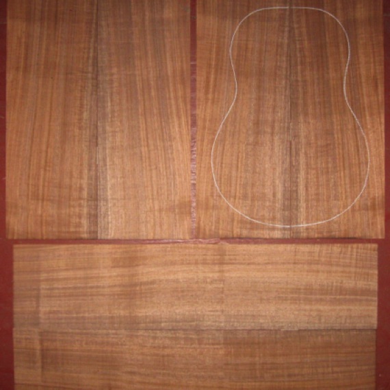 Koa Tenor Ukulele AAA  $175
(4) top-back plates 5" x 14-1/2" 
(2) side plates 4-5/8" x 20-1/4"
Air dried since 2016, tenor pattern shown, tight fiddleback curl, rich dark koa.
set #174-2332