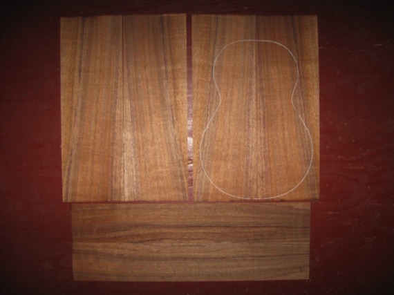 Koa Baritone/Tenor Ukulele AA+  $175
(4) top-back plates 5-3/4" x 17"
(2) side plates 3-1/2" x 22"
Air dried since 2019, baritone pattern shown, straight grain, vertical grain top-back.
set #206-2609