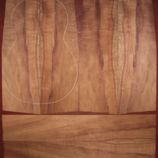 Koa Baritone/Tenor Ukulele AA+ $160
(4) top-back plates 5-1/4" x 16-1/2" (tapers)
(2) side plates 3-5/8" x 21-1/4"
Air dried since 2015, baritone pattern shown, tight curl with bold stripes.
set #170-2408 Koa Baritone/Tenor Ukulele AA+ $160
(4) top-back plates 5-1/4" x 16-1/2" (tapers)
(2) side plates 3-5/8" x 21-1/4"
Air dried since 2015, baritone pattern shown, tight curl with bold stripes.
set #170-2408