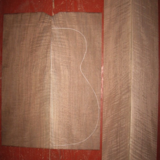 Walnut Parlor/CL AA $60
(2) back plates 8-1/4" x 23"
(2) side plates 4-1/2" x 30"
Air dried since 2002, medium curl, 15-1/4" OM pattern shown, straight grain.
set #102-939
Walnut Parlor/CL AA $60
(2) back plates 8-1/4" x 23"
(2) side plates 4-1/2" x 30"
Air dried since 2002, medium curl, 15-1/4" OM pattern shown, straight grain.
set #102-939
