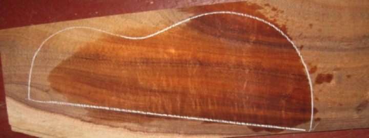 closeup, wetted
sets #161-2428
Price is for two sets, enough for top-back-sides of two tenor ukulele. Discounted due to runout. Will make fine starter or budget ukulele.